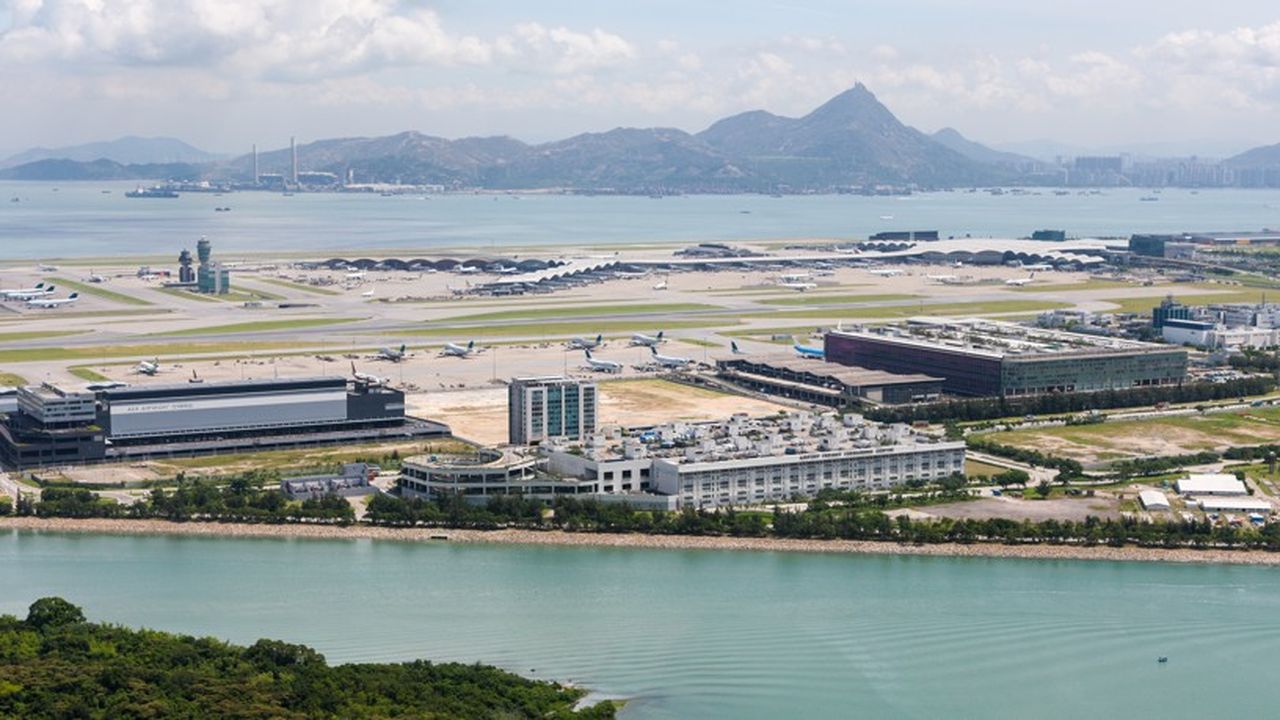 L'expansion de l'aéroport international de Hong Kong menace la biodiversité environnante.