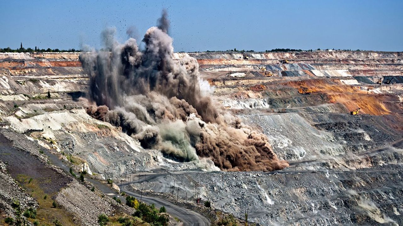 Titanobel est très présent dans le secteur minier, le BTP, le terrassement, la sécurisation des zones montagneuses et les tests pyrotechniques.