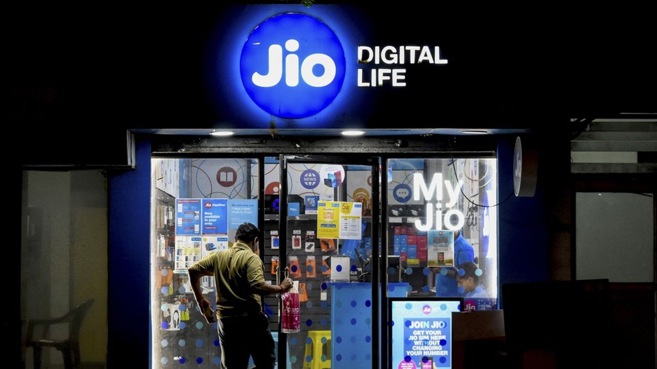 Jio est devenu en cinq ans le numéro un du marché des télécoms indien, avec près d'un demi-milliard d'abonnés.