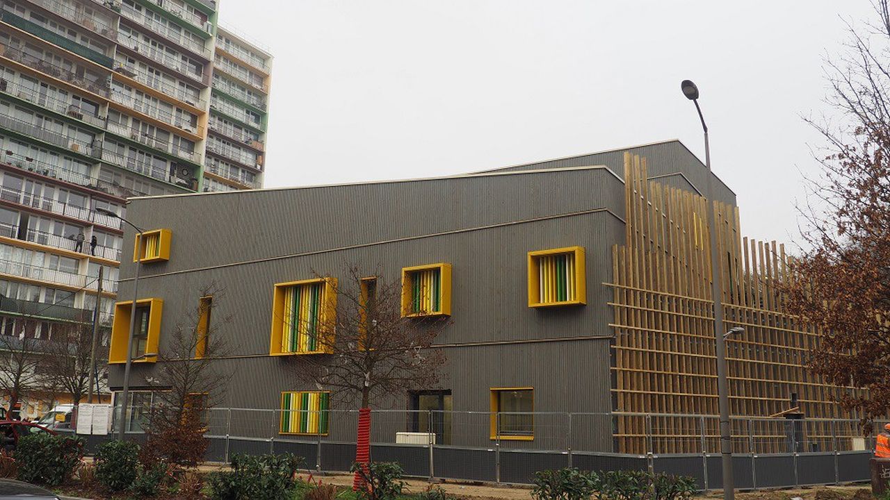 Le bâtiment qui accueillera « La Passerelle » a été entièrement conçu en bois, pour être plus respectueux de l'environnement.