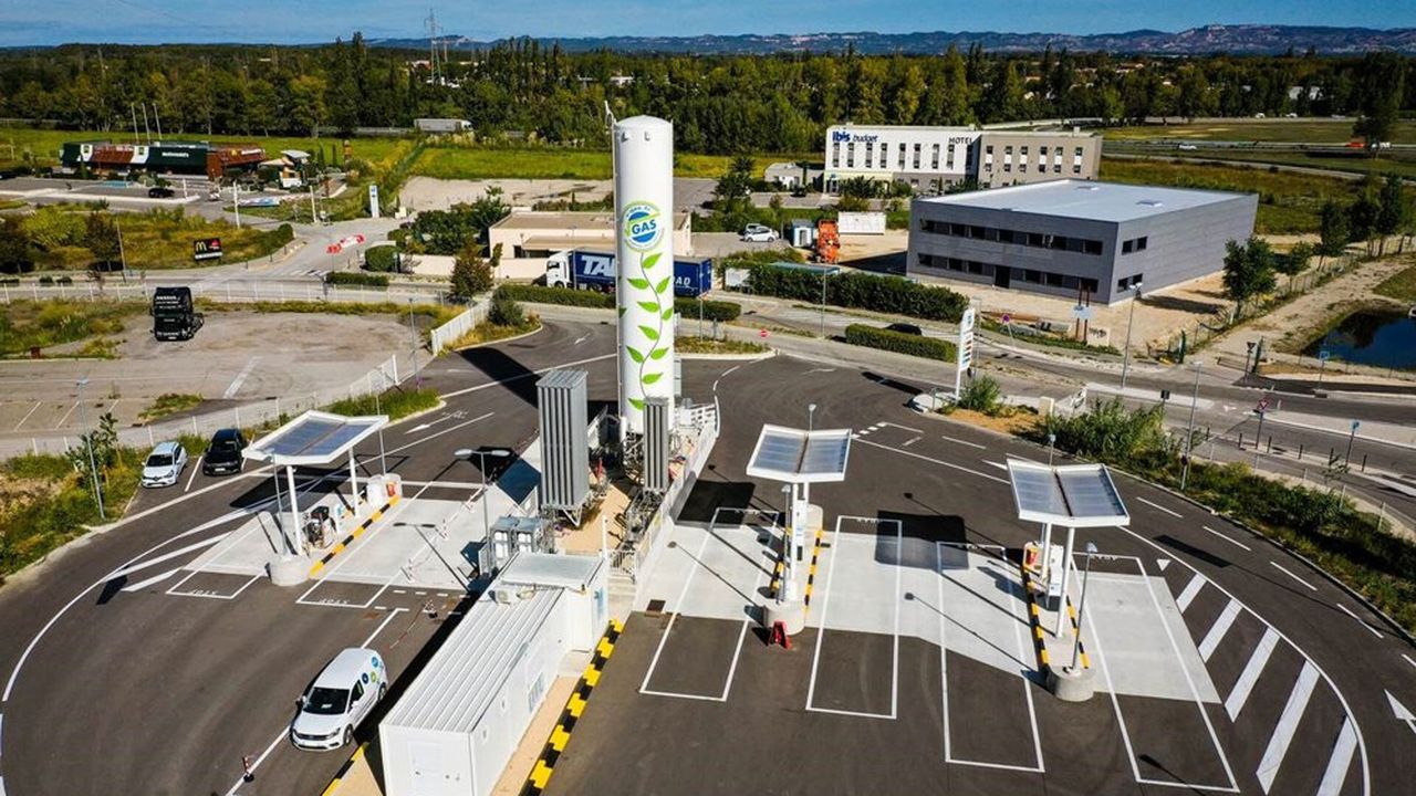La société Proviridis prévoit de déployer 50 stations multi-énergies d'ici à 2025 en France.