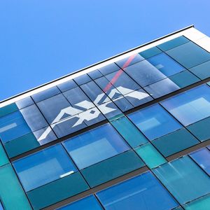 AXA a décidé de proposer des eurocroissance à tous les clients de tous ses réseaux.