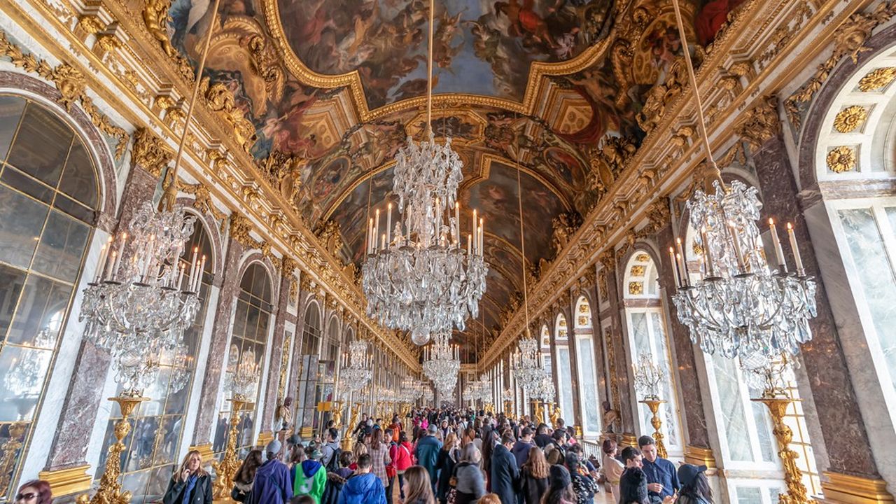 Le 26 janvier, le programme est inauguré par une visite du château et des jardins de Versailles