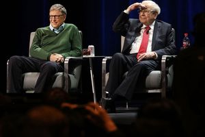 Bill Gates et Warren Buffett ont fait de leur patrimoine un bien de mainmorte.