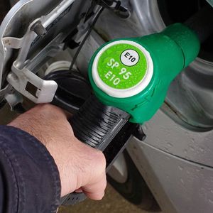 Le SP 95-E 10 contient jusqu'à 10 % de bioéthanol. Il représente plus de la moitié des ventes d'essence en France depuis l'an dernier.