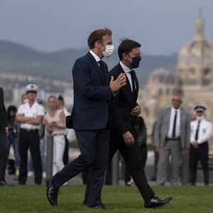 Emmanuel Macron à Marseille, le 2 septembre 2021, avec le maire de la ville, Benoît Payan.