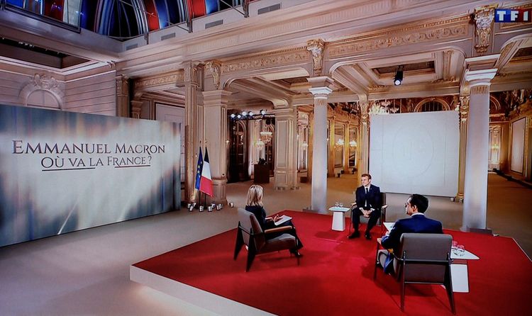 Emmanuel Macron est longuement revenu sur son bilan, mais aussi sur les différentes crises qui ont émaillé son quinquennat.