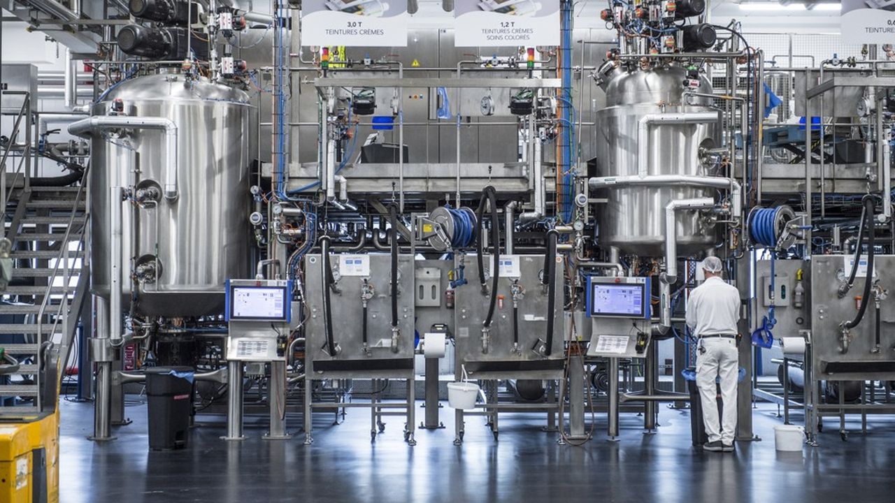 L'usine L'Oréal de Libramont (Belgique) est la première usine 100 % énergie verte du Groupe.