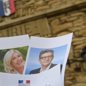 Marine Le Pen, Eric Zemmour et Jean-Luc Mélenchon peinent à obtenir les 500 signatures d'élus.