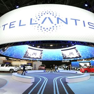 Stellantis, né de la fusion entre PSA et Fiat Chrysler, a vendu 6,1 millions de véhicules en 2021, 3 % de plus qu'en 2020.