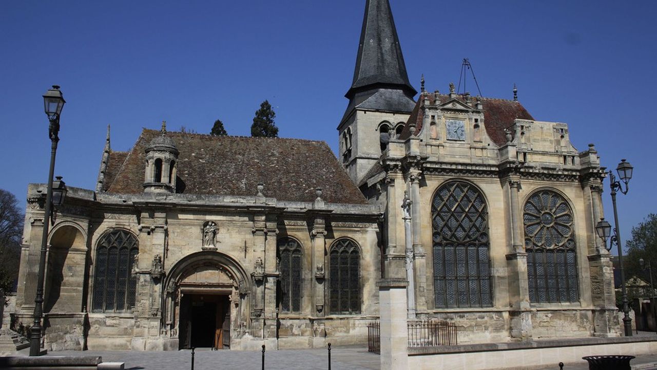 Les premiers travaux de restauration de l'église Notre-Dame-de-la-Nativité viennent de commencer à Magny en Vexin.