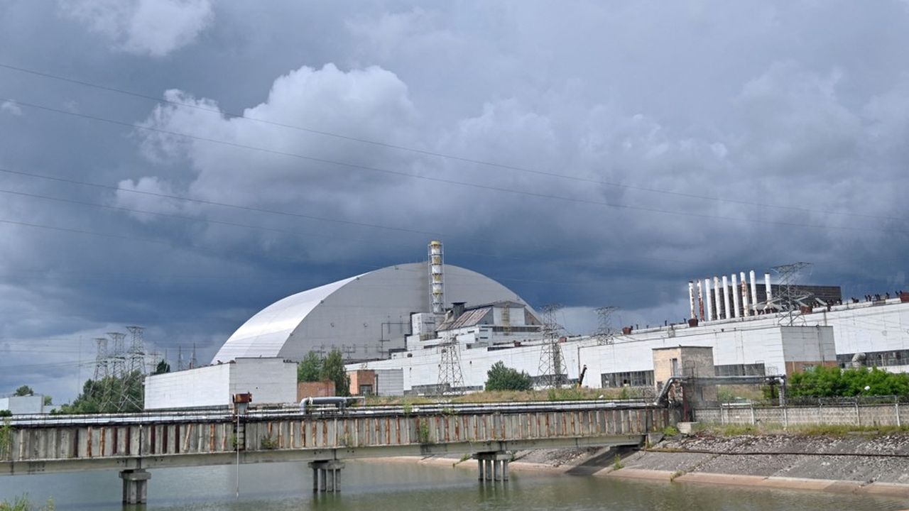 « A Tchernobyl, il n'y a plus ni téléphone fixe, ni téléphone mobile et l'Autorité de sûreté ukrainienne n'a pas reçu d'e-mail depuis 24 heures. »