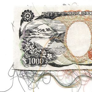 «1.000 yens», oeuvre de Lauren DiCioccio, de la série «Currency» réalisée en 2010 : un billet de banque entièrement recréé en broderie sur un morceau de coton.