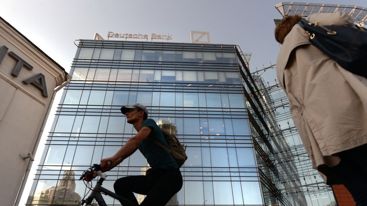Deutsche Bank emploie 1.500 personnes à Moscou et Saint-Pétersbourg pour gérer l'informatique d'une partie de sa banque d'investissement.