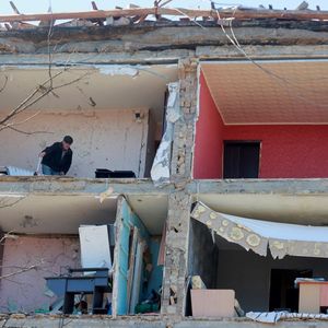Dans la capitale ukrainienne, des appartements détruits par des bombardements de l'armée russe.