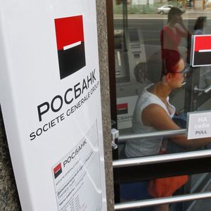 Le groupe emploie 12.000 salariés en Russie via sa filiale Rosbank, pour un chiffre d'affaires de 643 millions d'euros.