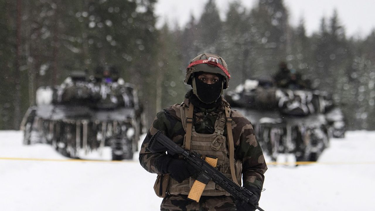 Un soldat français lors d'un exercice de l'Otan à la base militaire de Tapa, en Estonie, en février 2022.