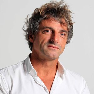 Philippe Liveneau mène de front trois carrières : sportif, artiste et entrepreneur.