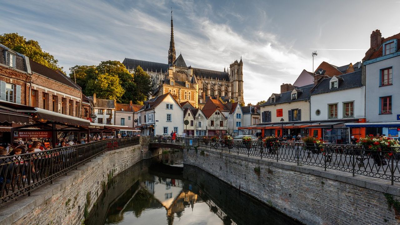 Le cadre de vie apaisant du centre historique : l'un des atouts d'Amiens et des autres villes-cathédrales.