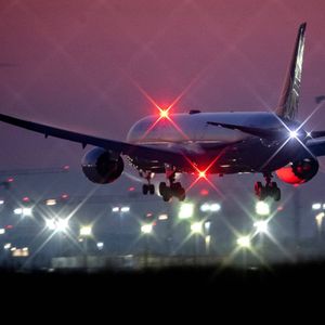 Les passagers et les avions sont massivement de retour dans les aéroports européens.