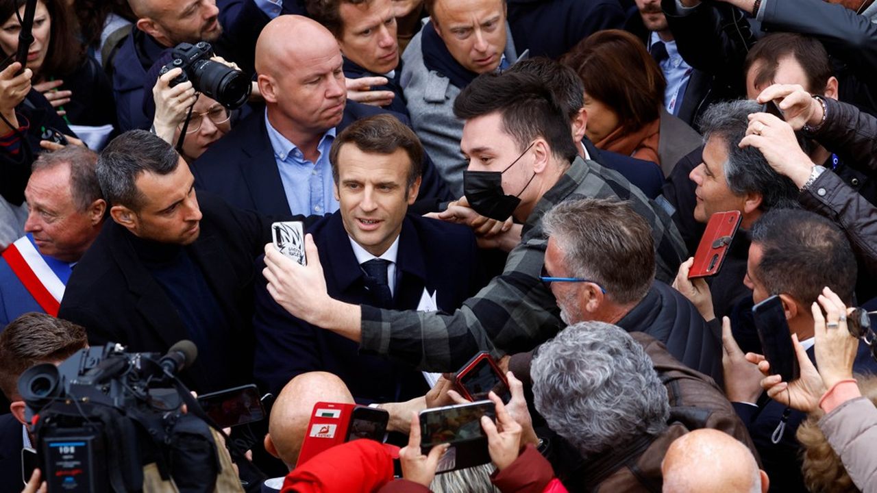 En Charente-Maritime à Fouras, Emmanuel Macron a fait valoir jeudi 31 mars 2022 son idée d'une « écologie du quotidien et de progrès ».