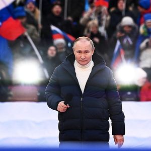 Le président russe, Vladimir Poutine, lors d'un concert donné en l'honneur du huitième anniversaire de l'annexion de la Crimée par la Russie, le 18 mars dernier à Moscou.