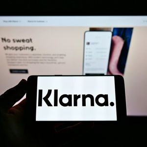 Le géant suédois Klarna vient de lancer une marque dédiée à ses activités d'open banking.