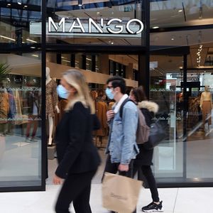 Mango prévoit l'ouverture de près de 80 nouveaux magasins en France d'ici à 2025.