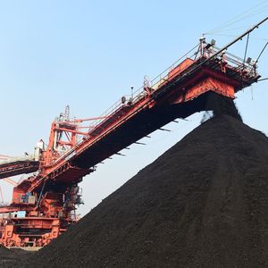 La Chine a, en 2021, atteint un record de production de charbon avec plus de 4 milliards de tonnes extraites.