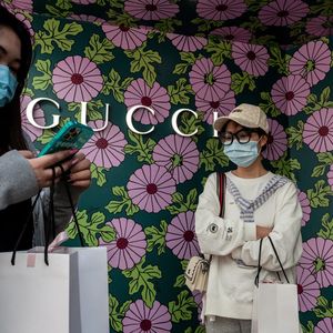 Gucci est pénalisé par le Covid et les confinements en Chine