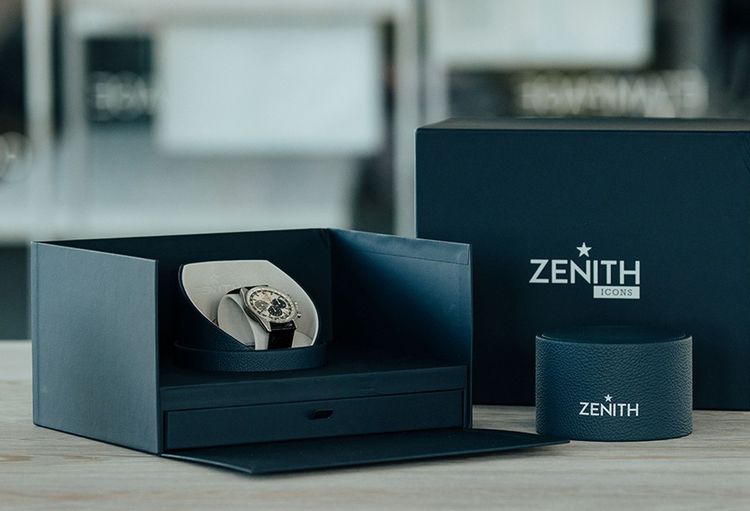 Pour sa collection « Zenith Icons », la manufacture Zenith propose des pièces d'époque rares, restaurées par ses maîtres horlogers. 