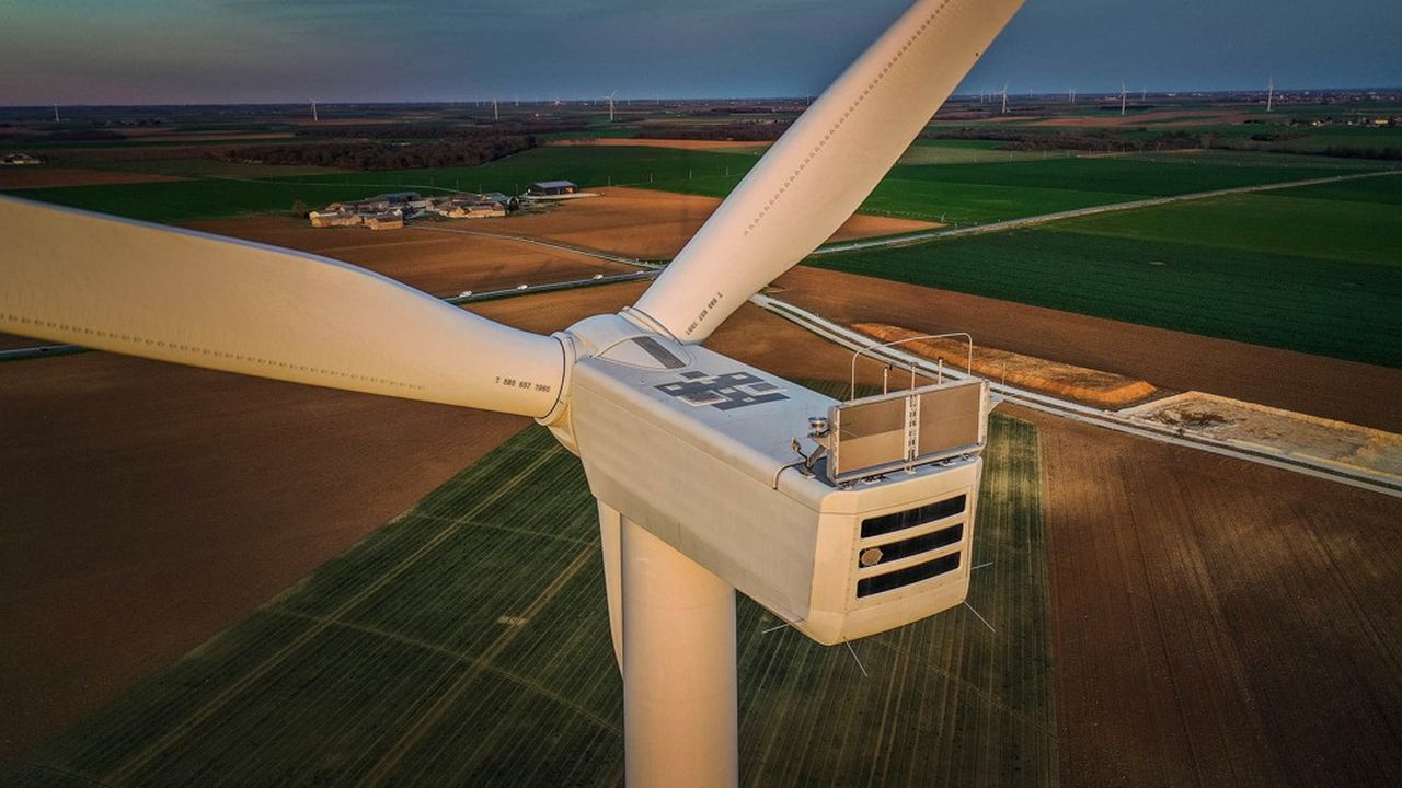 L'Union européenne doit sécuriser son approvisionnement en métaux, dont certains servent à la fabrication des rotors d'éolienne, si elle veut pouvoir atteindre ses objectifs en matière de transition énergétique.