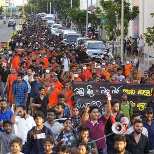 Manifestation au Sri Lanka le 24 avril 2022, le pays traverse sa pire crise économique depuis 1948.