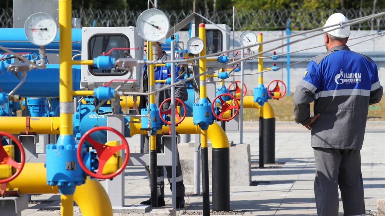Gazprom, le géant du gaz russe, engrange des bénéfices sans précédent | Les Echos