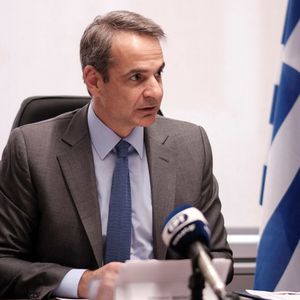 Le Premier ministre, Kyriakos Mitsotakis, tente de limiter l'impact de l'explosion des prix du gaz et de l'électricité sur l'économie.