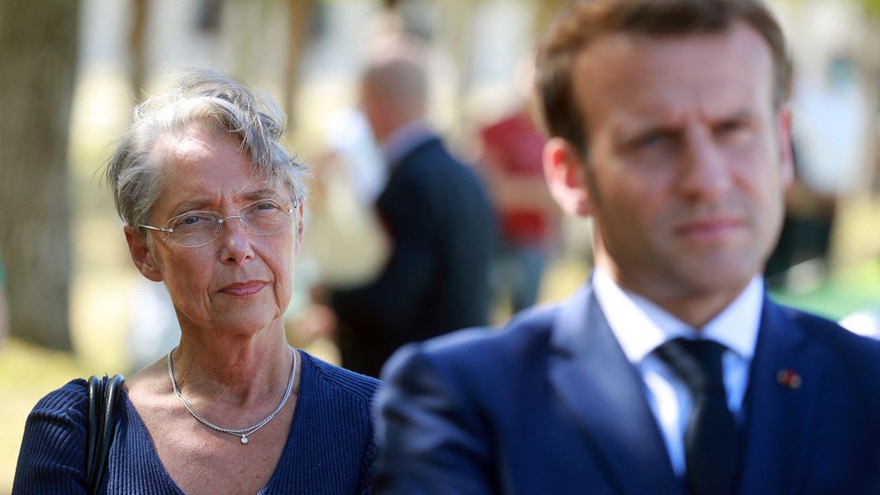 La Première ministre, Elisabeth Borne, et Emmanuel Macron.