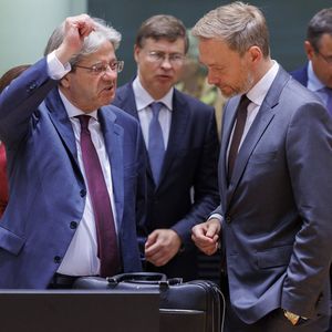 Le commissaire européen à l'Economie, Paolo Gentiloni, le vice-président de la Commission européenne, Valdis Dombrovskis et le ministre allemand Christian Lindner, sont peut-être appelés à connaître des semaines agitées.