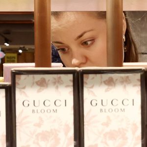 Gucci permet aux clients de plusieurs de ses boutiques américaines de payer en cryptos.
