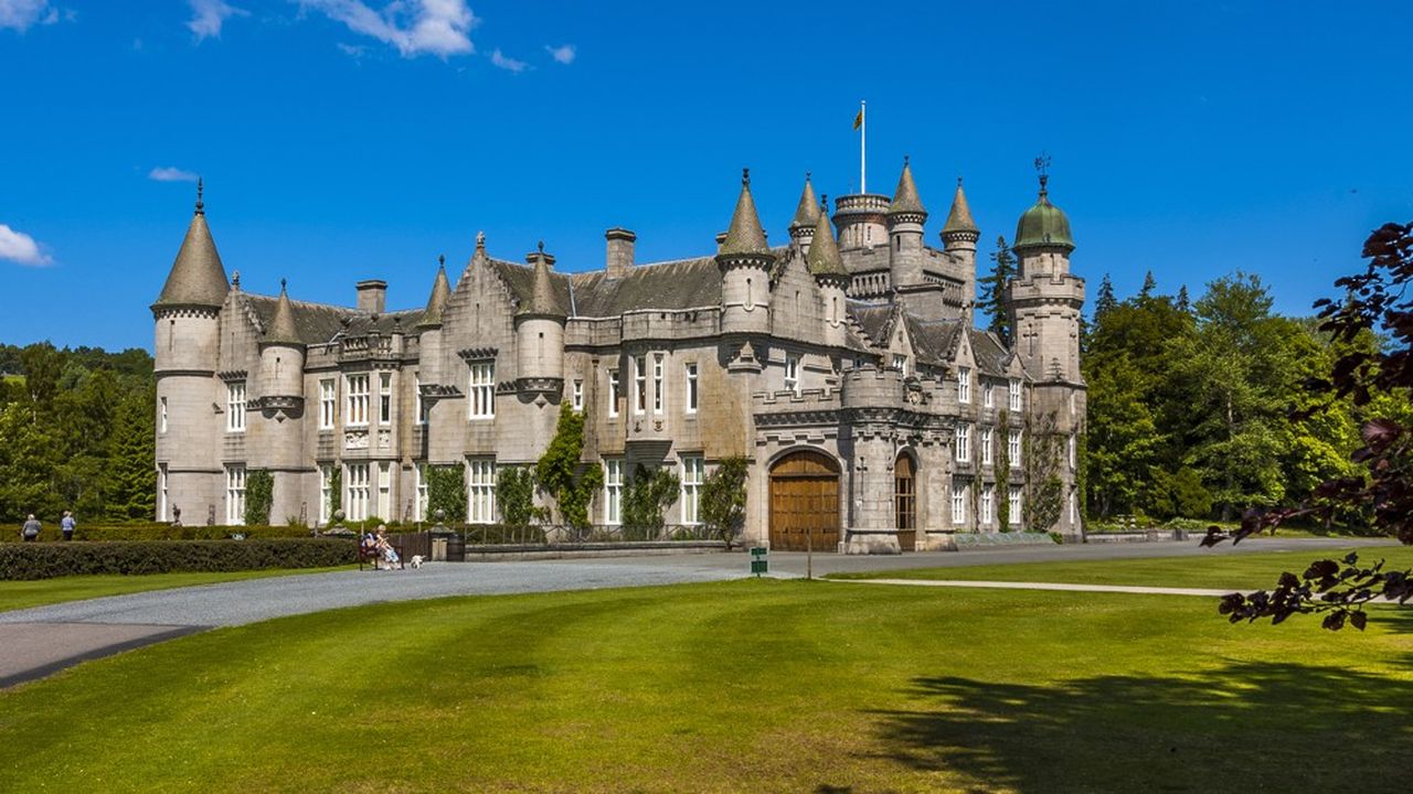 Le château de Balmoral en Ecosse est l'une des rares propriétés privées de la reine Elizabeth II.