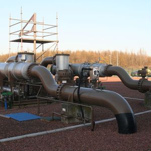 La société Française de l'Energie exploite ces gaz au travers de plusieurs puits de mine à Divion, Avion (Pas-de-Calais) et Lourches (Nord).