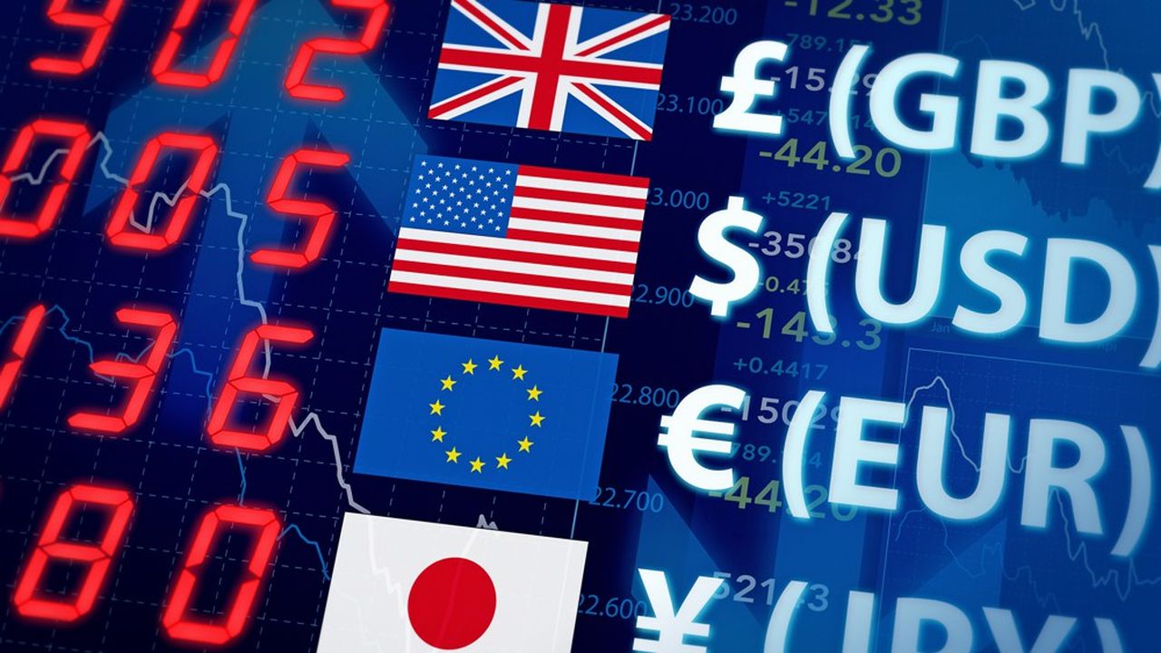 Les volumes mondiaux quotidiens sur les devises ont atteint un record de 7.000 milliards de dollars en 2021.