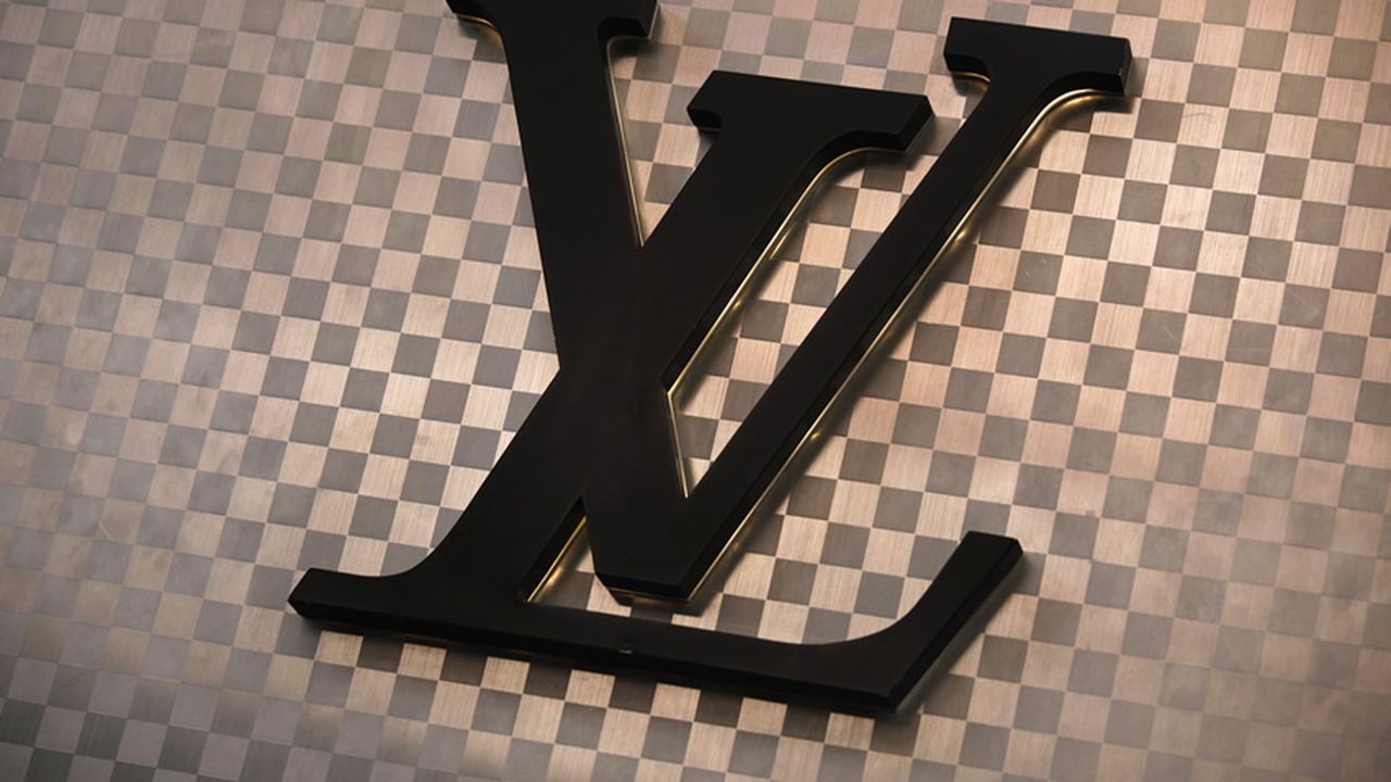 Louis Vuitton: Michael Burke remplace Jordi Constans comme PDG