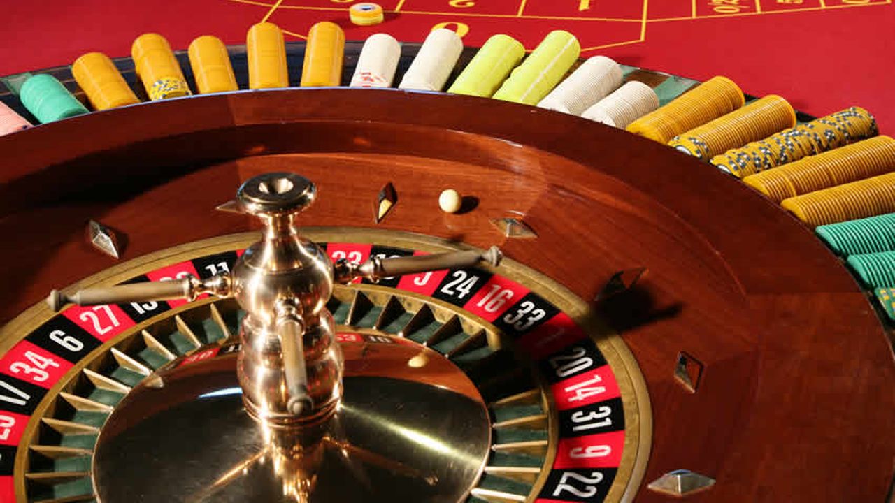 983123_1404125681_983122-1404125465-casino-roulette.jpg