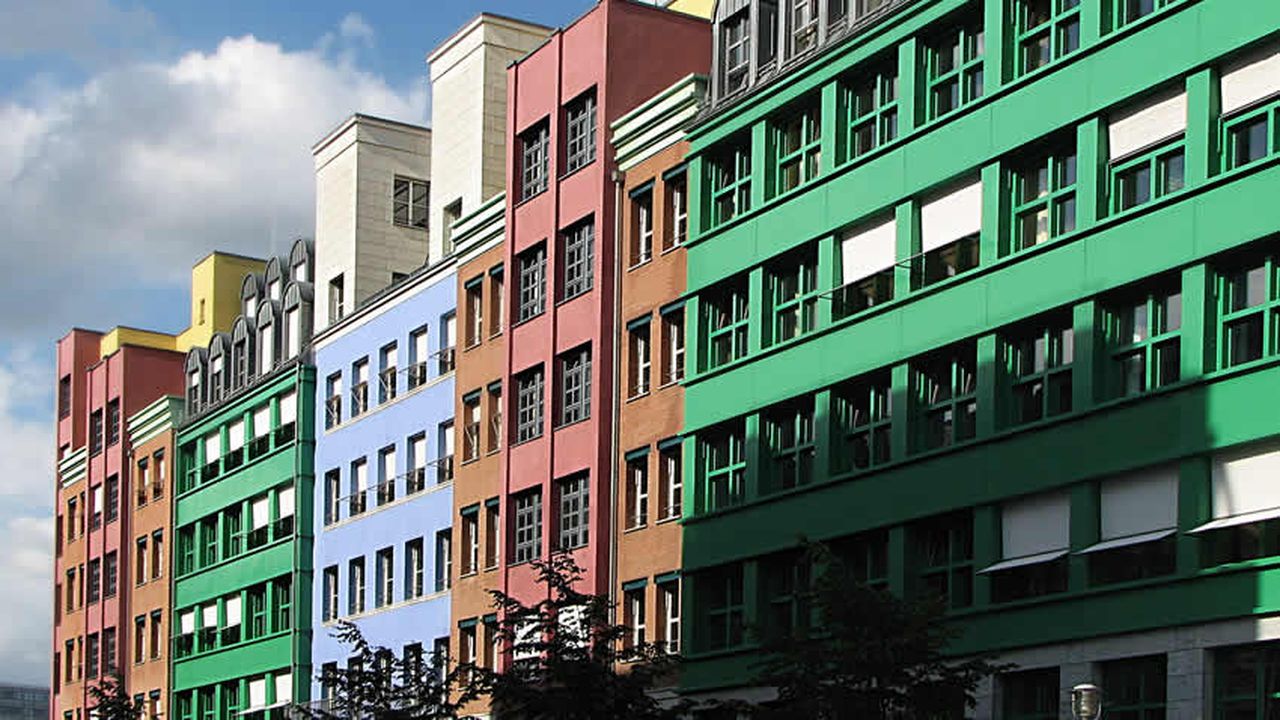 1566388_1468407858_immobilier-facade-berlin-allemagne.jpg