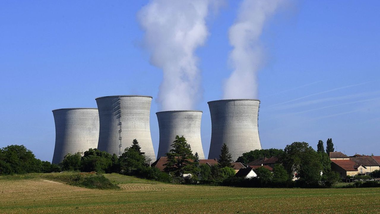 La centrale nucléaire du Bugey est implantée sur la commune de Saint-Vulbas dans le département de l'Ain.