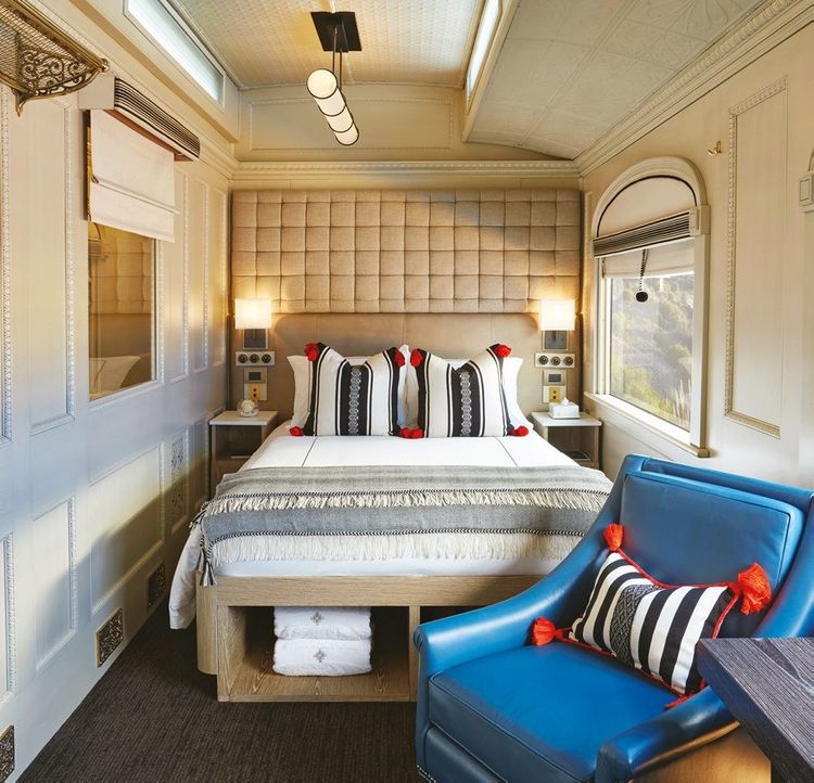 Face à la sauvagerie des paysages, le train propose un confort cinq-étoiles : suites avec lit double, salles de bains, décoration flambant neuve, et la délicieuse cuisine de Diego Muñoz.
