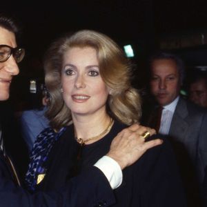 Yves Saint Laurent et Catherine Deneuve en 1983