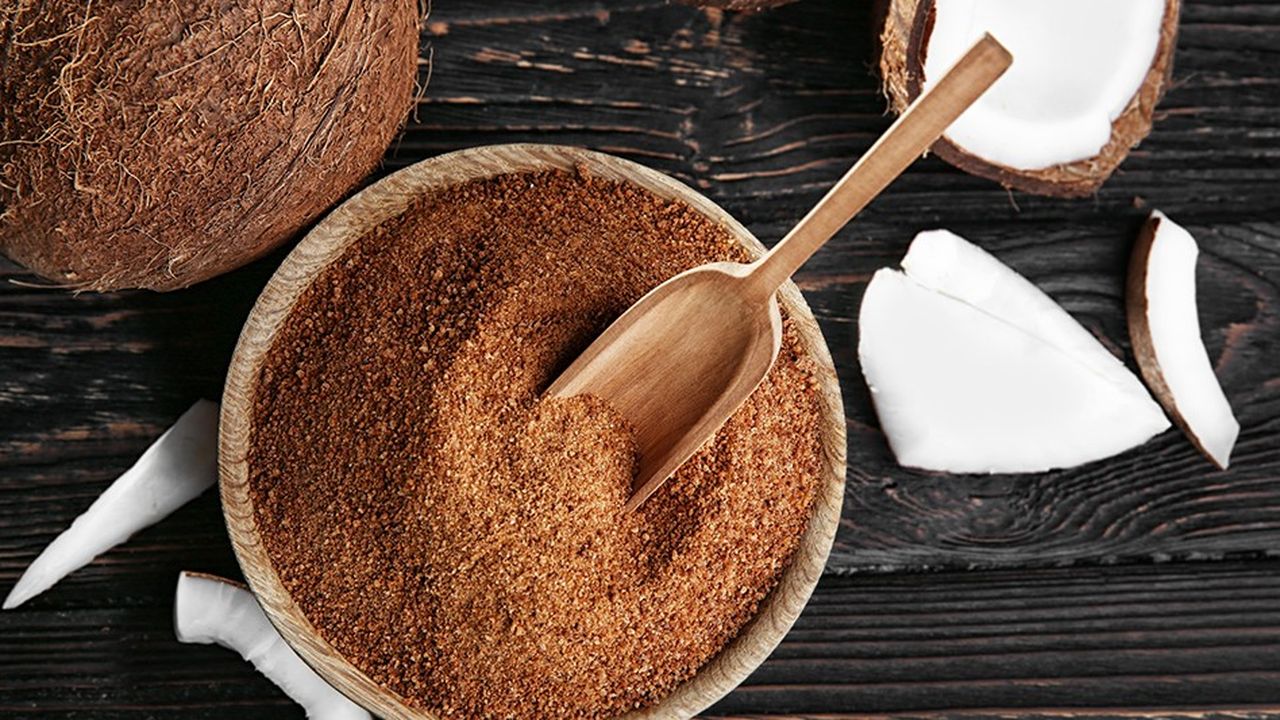 Le sucre de coco, une alternative au sucre car son index glycémique est faible.