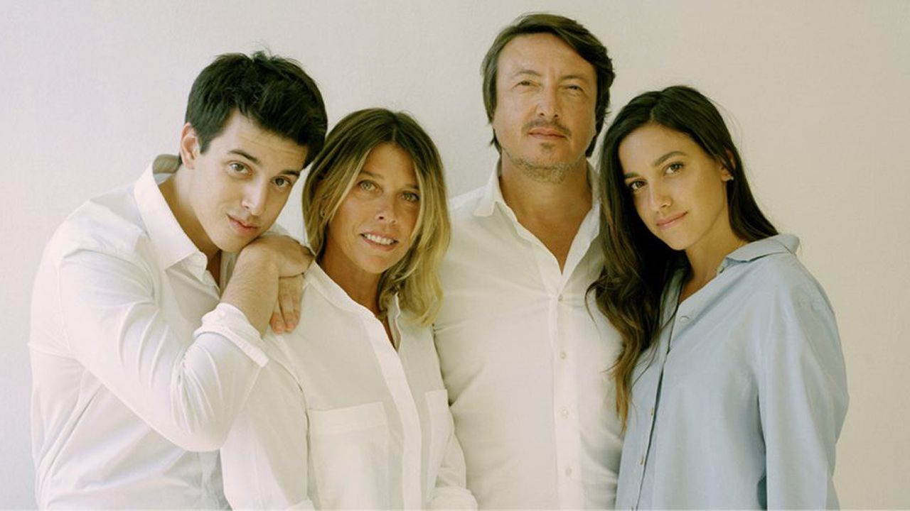 Gianvito Rossi avec sa femme et ses enfants Nicola et Sofia.