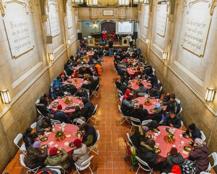 Le 22 novembre 2018, lors du Thanksgiving day, dans le bâtiment historique, au 227 Bowery  : 16 000 plats ont été distribués, ce jour-là, aux sans-abri.